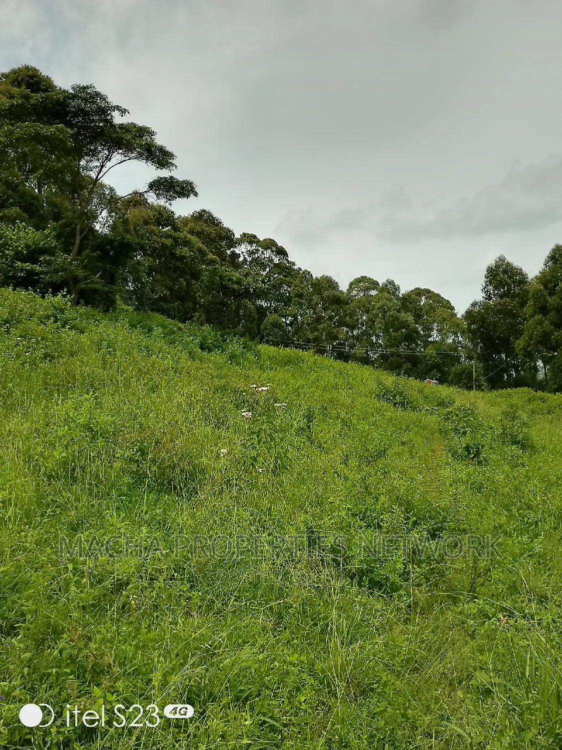 Mua -Kaloleni 2 Acres Half Quick Sale 2.9M Per Acre