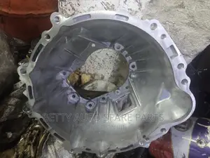 Toyota Hiace 7 L Bell Housing 1kd