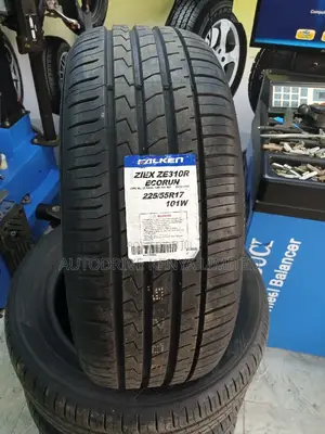 225/55r17 Falken Tyre
