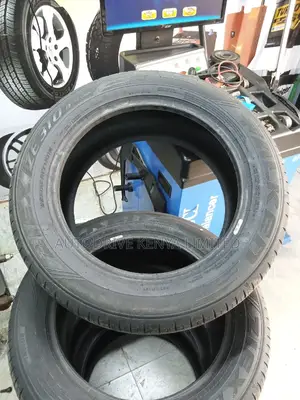 225/55r17 Falken Tyre