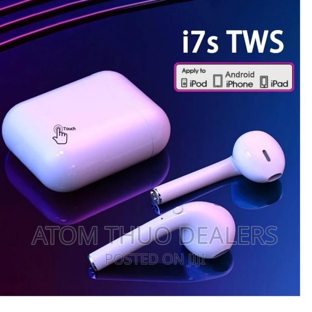 White I7s Bluetooth Earphones 
