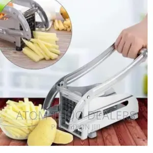 Potato Chipper Machine .