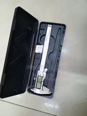 LCD Digital Caliper 0-150mm 6 "Stainless