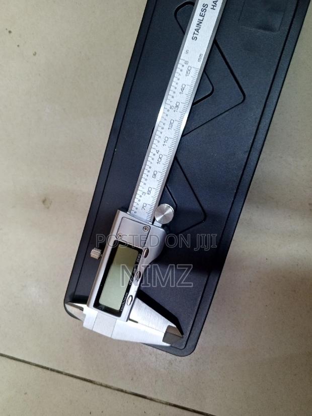 LCD Digital Caliper 0-150mm 6 "Stainless - thumbnail 3