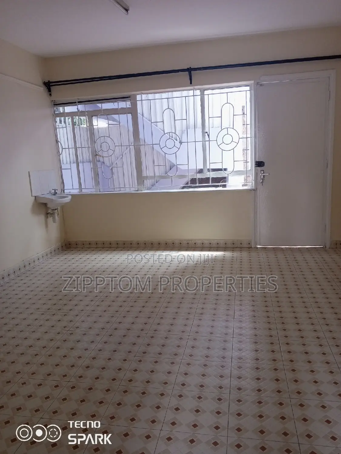 3bdrm Maisonette in Nairobi West for rent