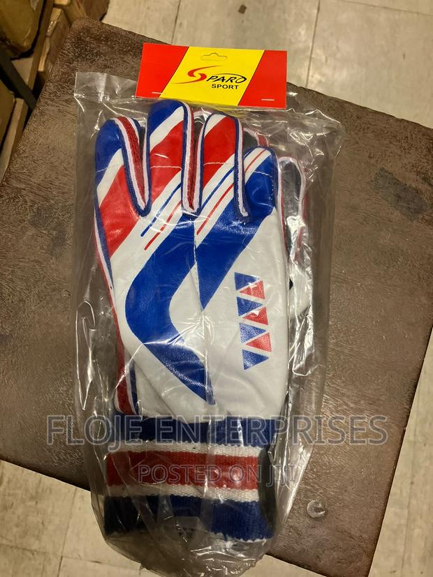 Football Goalkeeper Gloves