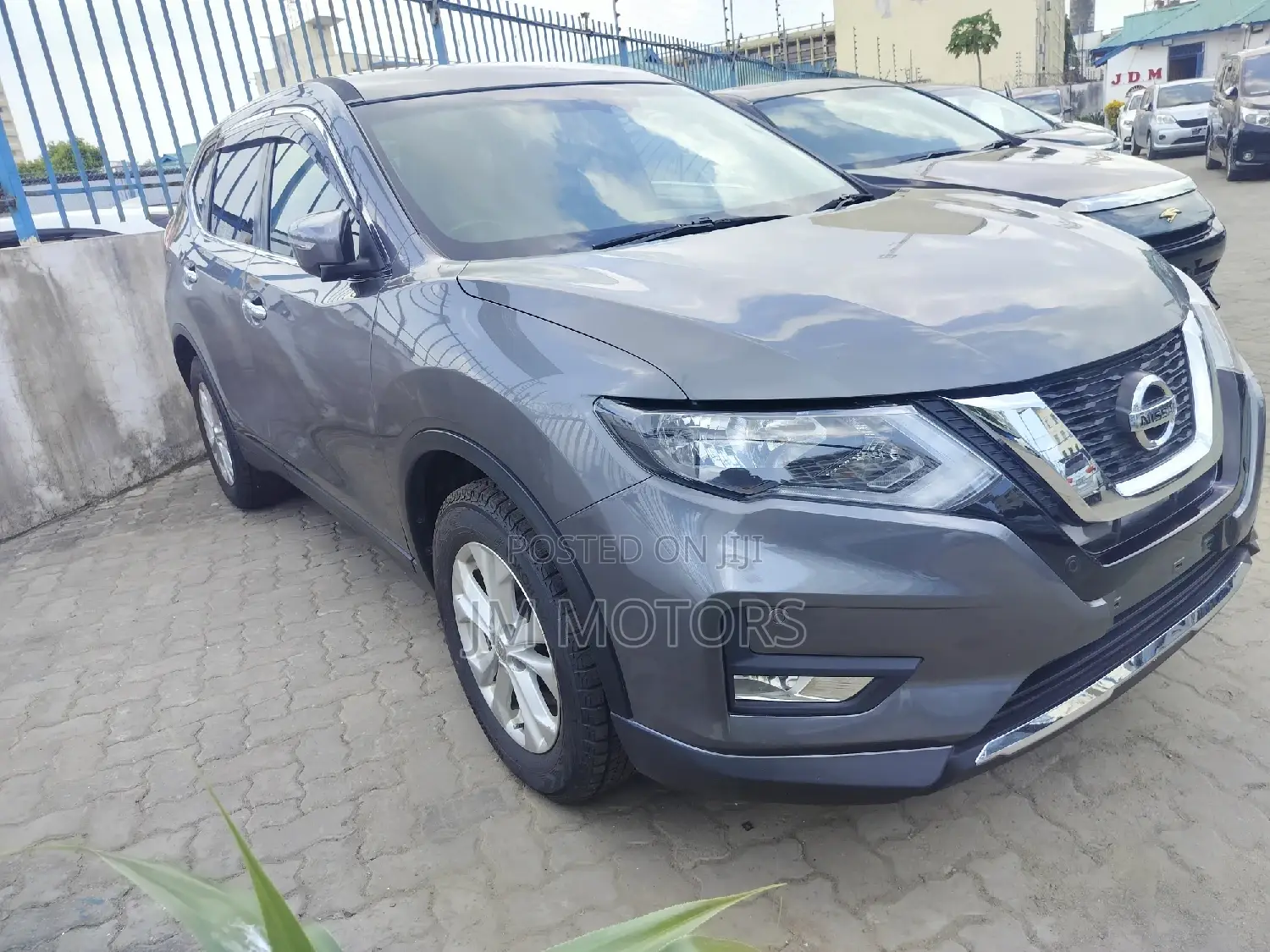 Nissan X-Trail 2016 Gray