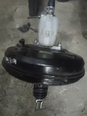 Toyota Noah Booster