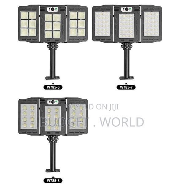 1PC Solar Automatic Security Light With Motion Sensor Remote - main view