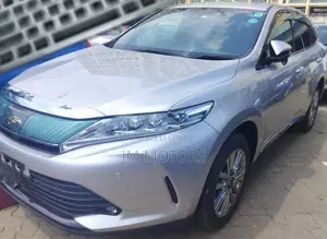 Toyota Harrier 2017 Silver