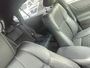 Toyota Harrier 2017 Silver