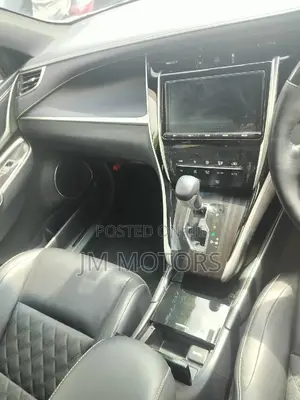 Toyota Harrier 2017 Silver