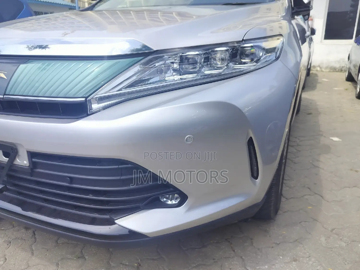 Toyota Harrier 2017 Silver