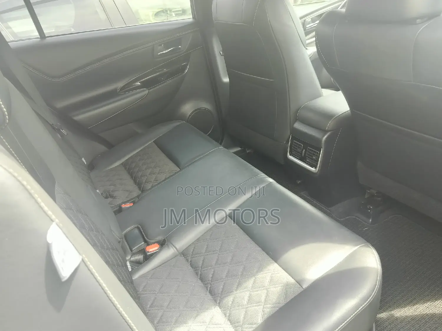 Toyota Harrier 2017 Silver
