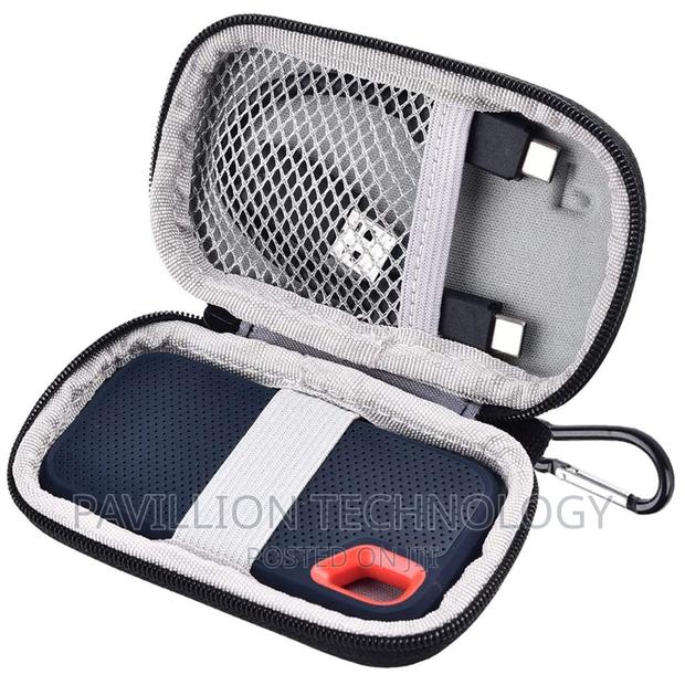 500gb External Sandisk - thumbnail 3