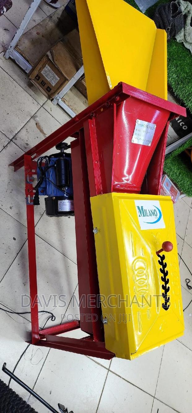 Maize Sheller With 1.5hp Motor, 2 -3 Tonnes Per Hour - main view