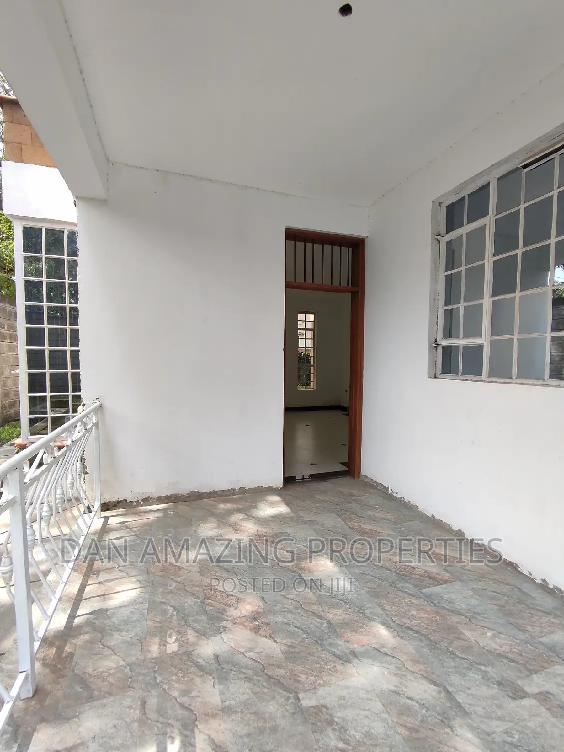 4bdrm Maisonette in Plus 2 Dsq, Rimpa for sale