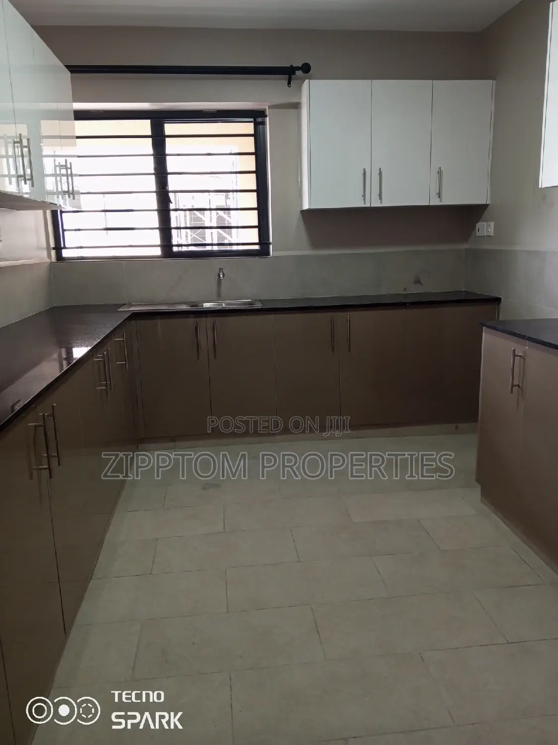 3bdrm Apartment in Nairobi  West for rent