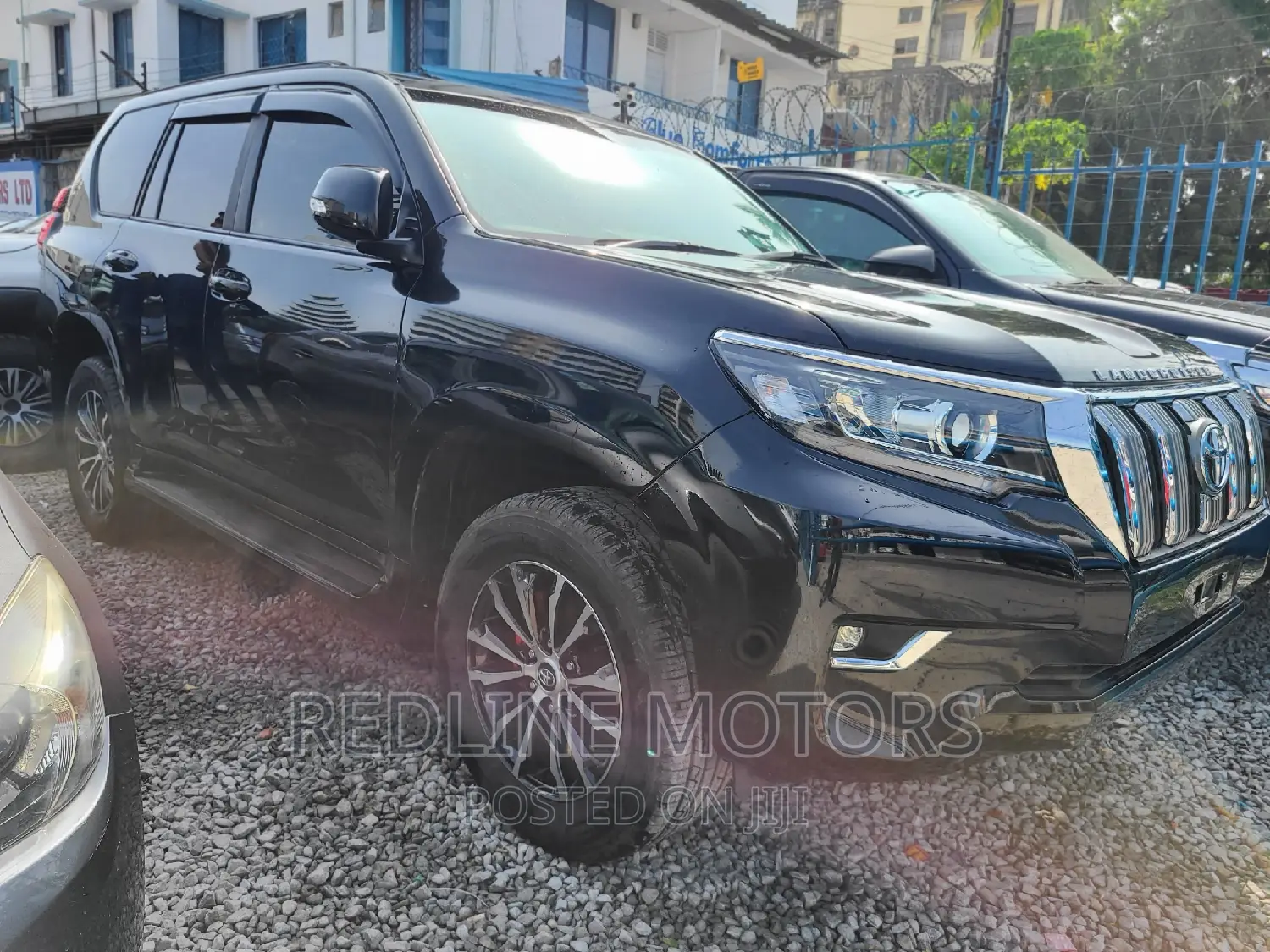 Toyota Land Cruiser Prado 2.8 D-4D 2016 Matt Black