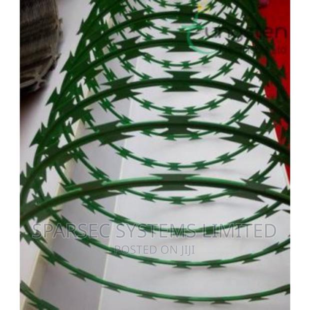Double Galvanized Razor Wire GREEN - thumbnail 2