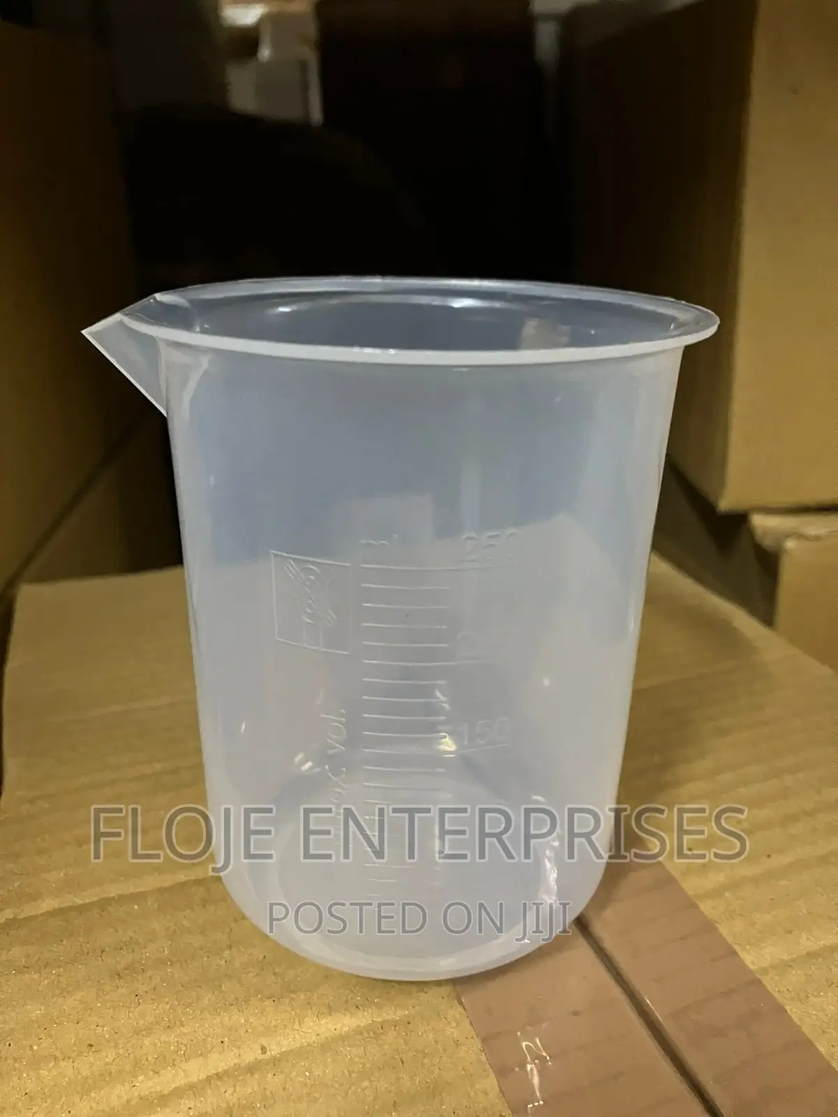 Beaker 250ml Plastic