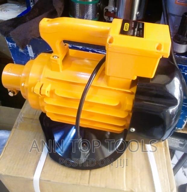 Dera Electric Concrete Vibrator - thumbnail 4