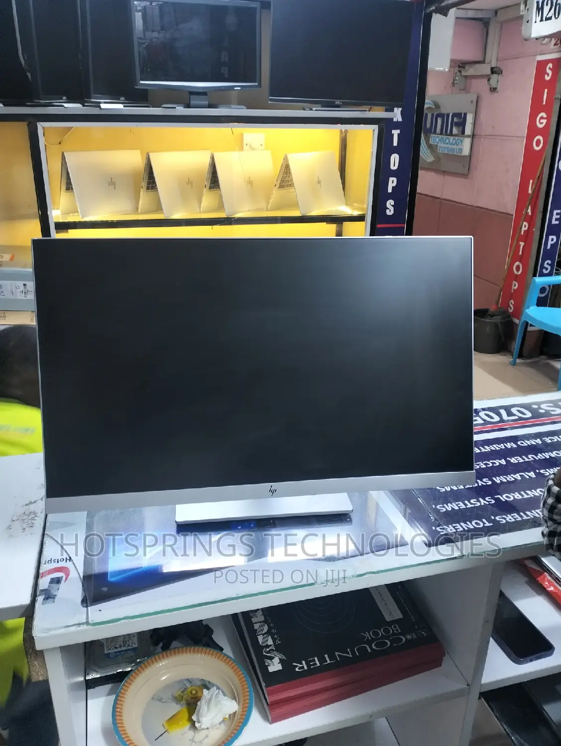 HP Frameless Monitor