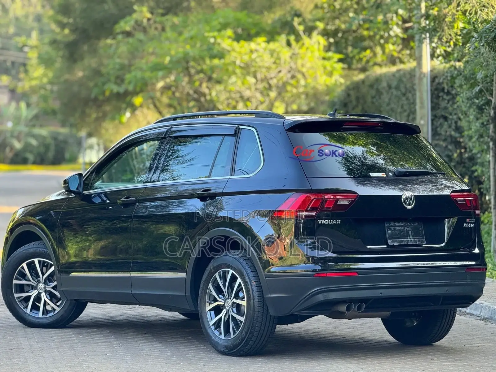 Volkswagen Tiguan 2.0T SE AWD 4MOTION 2018 Black