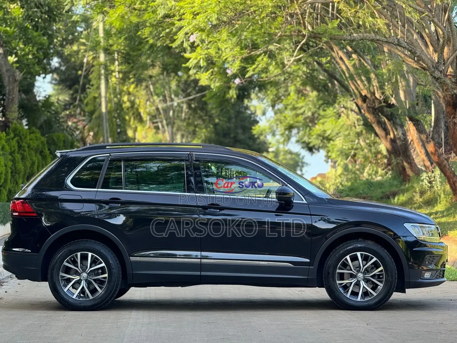 Volkswagen Tiguan 2.0T SE AWD 4MOTION 2018 Black