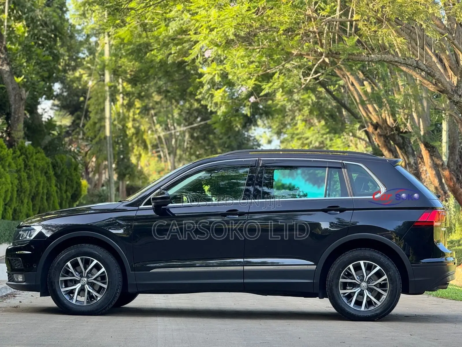 Volkswagen Tiguan 2.0T SE AWD 4MOTION 2018 Black
