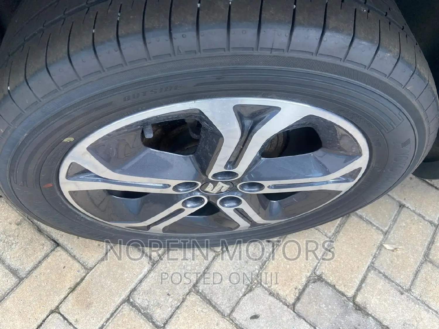 Suzuki Escudo 2016 Pearl