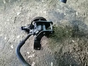 Nissan Yd25 Engine Steering Pump /Cartridge