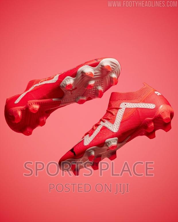 Puma Ultimate 'Inferno' Football Boots - main view