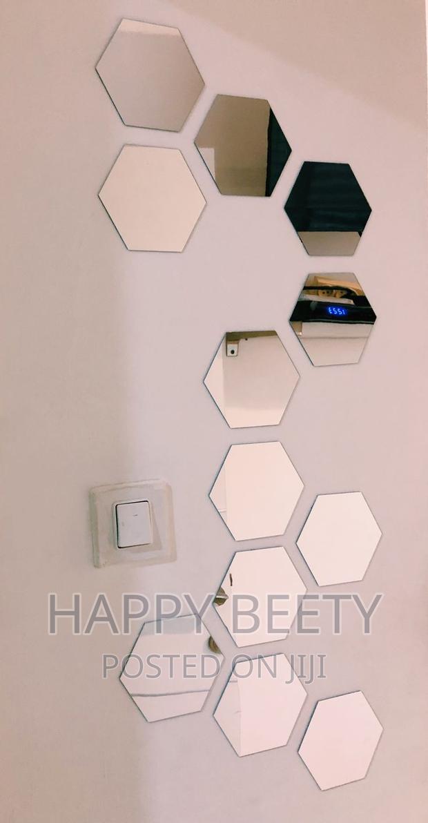 12pcs Hexagonal Acyric Mirrors - thumbnail 2