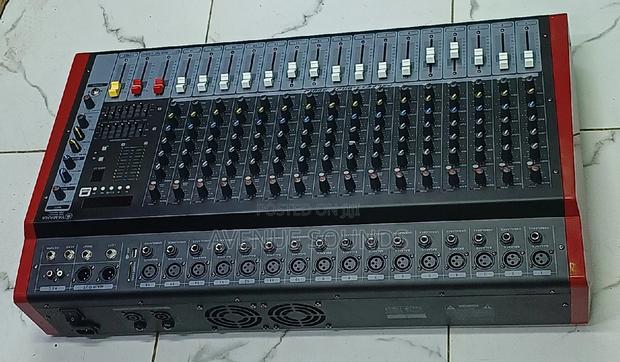 16 Channels USB Yamaha Powered Mixer