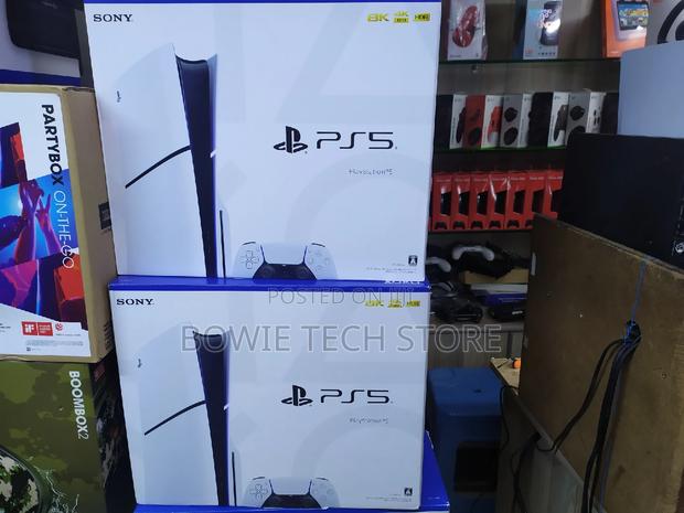 Ps5 Console Standard Slim Brand New - thumbnail 3