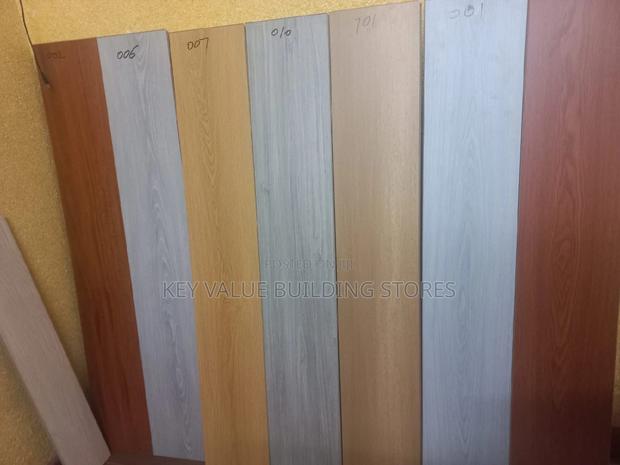 Wood Laminates Floor - thumbnail 2