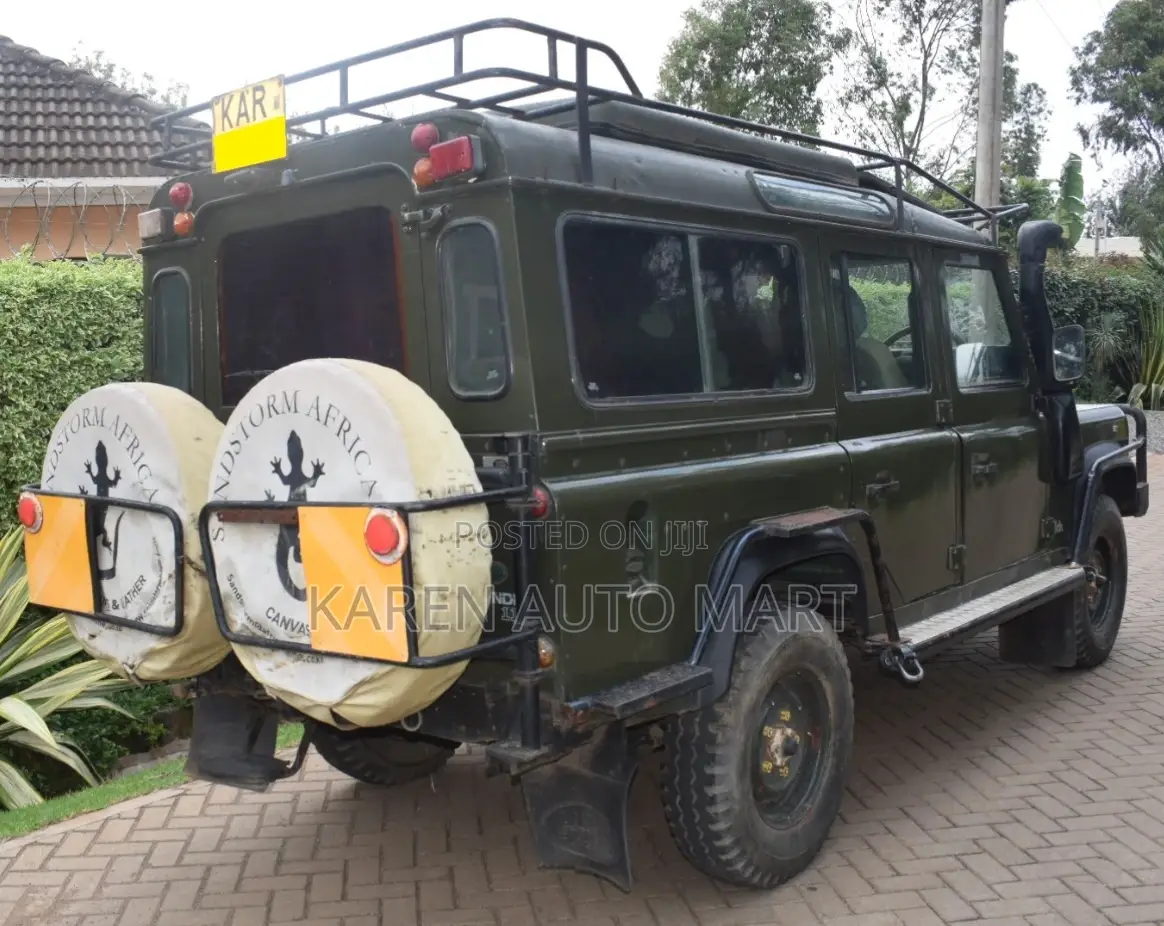 Land Rover Defender 2004 Green