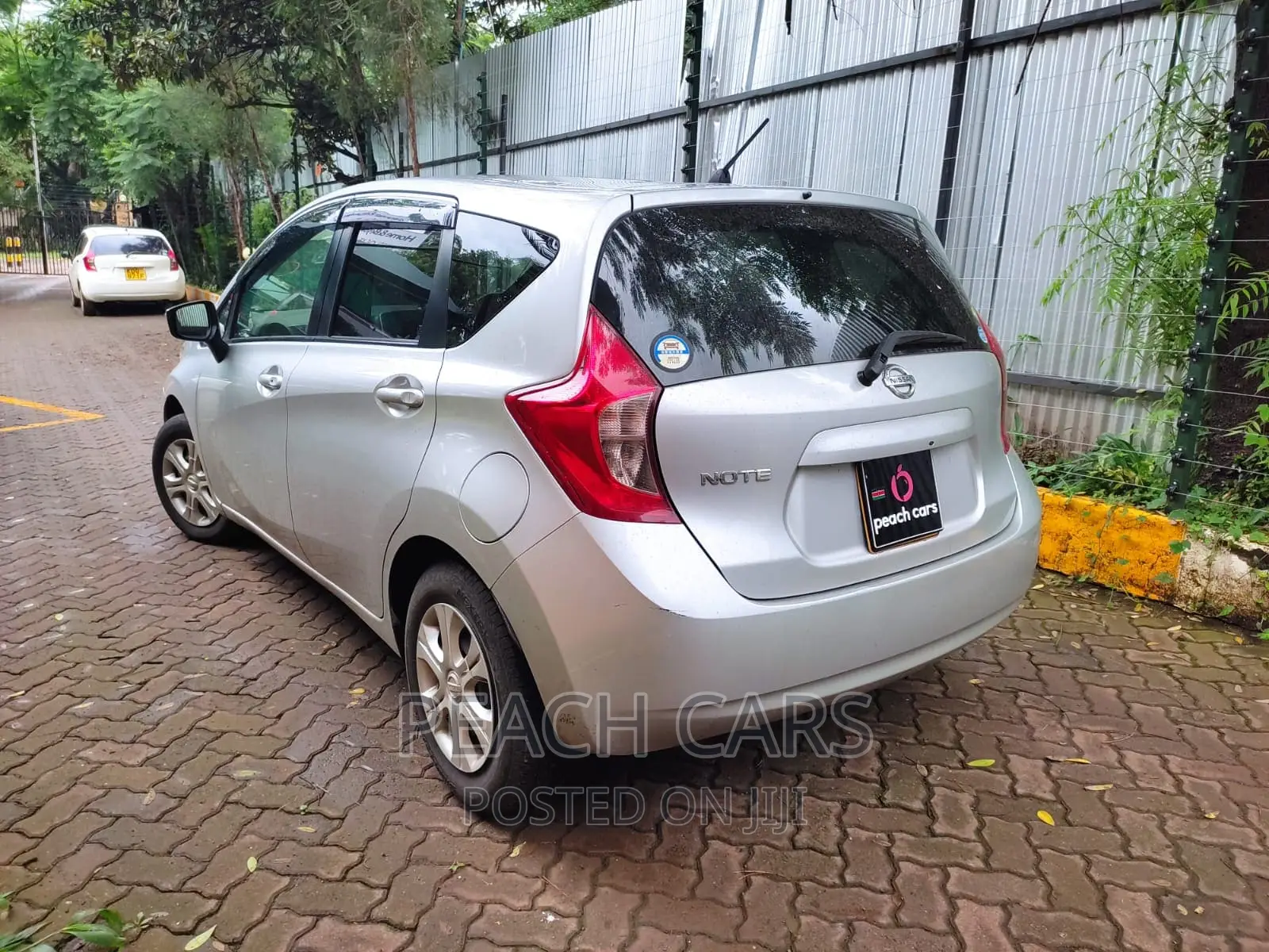 Nissan Note 2016 Silver