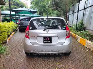 Nissan Note 2016 Silver