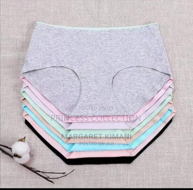 Ladies Cotton Seamless Panties - thumbnail 3