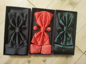 Men Ser Bowtie
