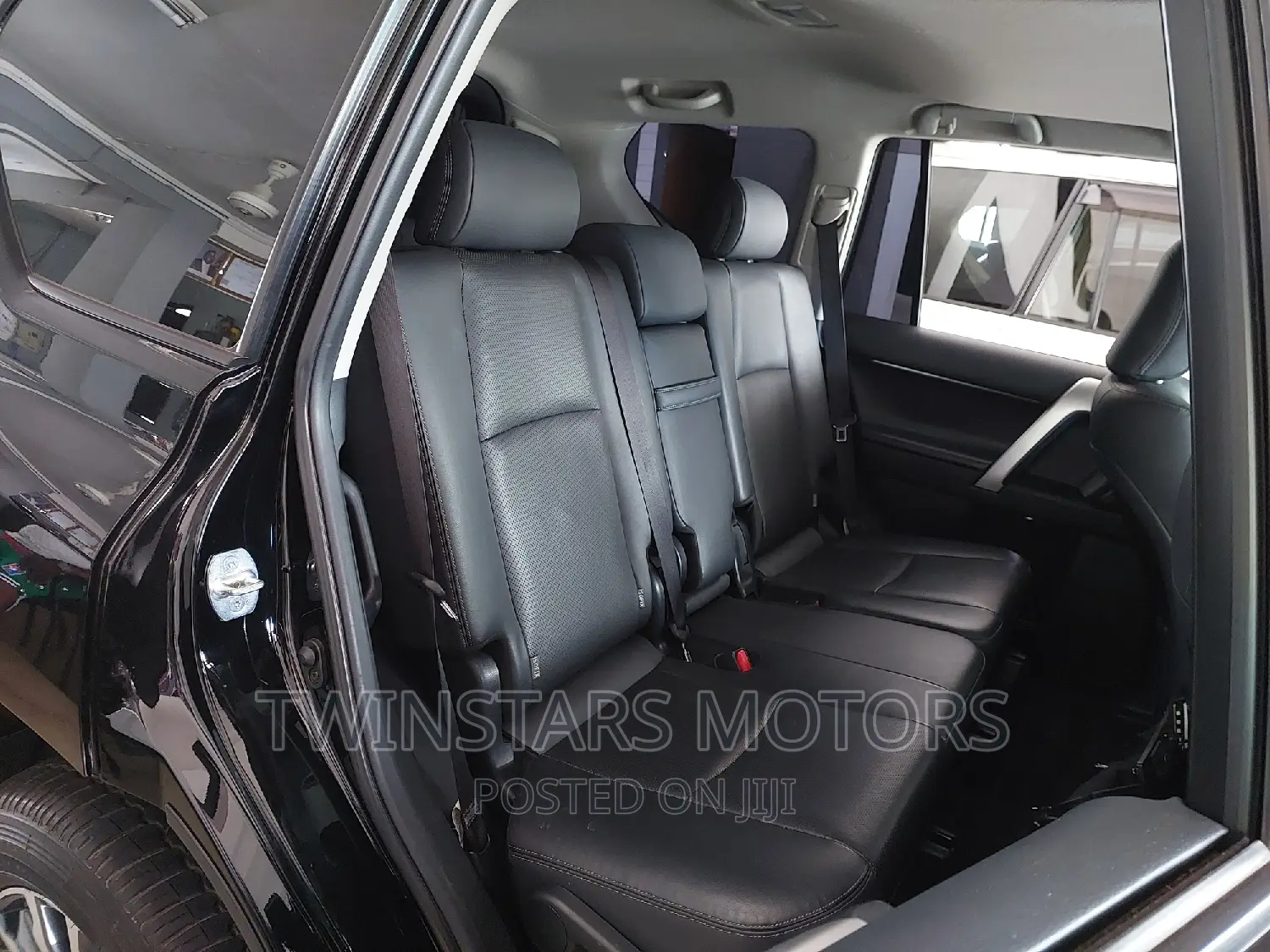 Toyota Land Cruiser Prado 2.7 2018 Black