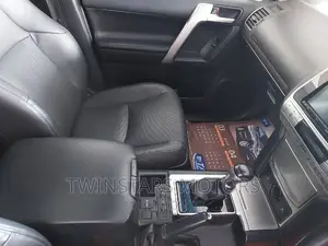 Toyota Land Cruiser Prado 2.7 2018 Black