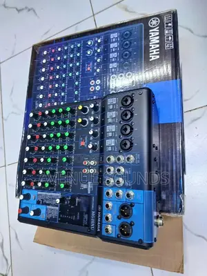 Yamaha Mg10xu Plain Mixer