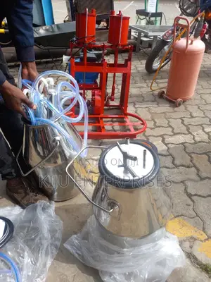 Double Milking Machine