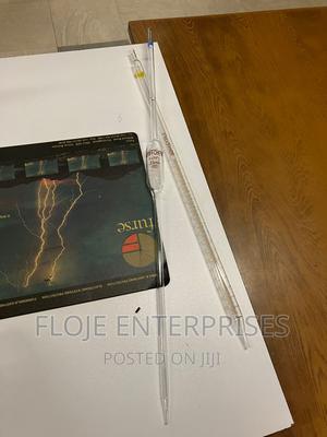 Bulb and Graduated Pipettes 25ml 20ml - thumbnail 2