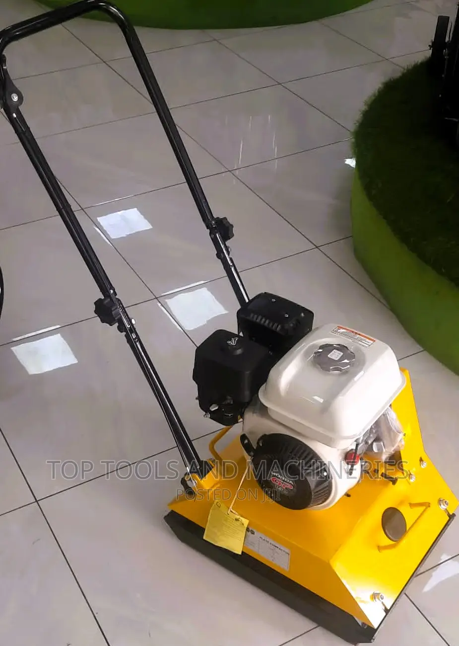 T80 Hisaki Japan Plate Compactor 80kgs With Honda Engine