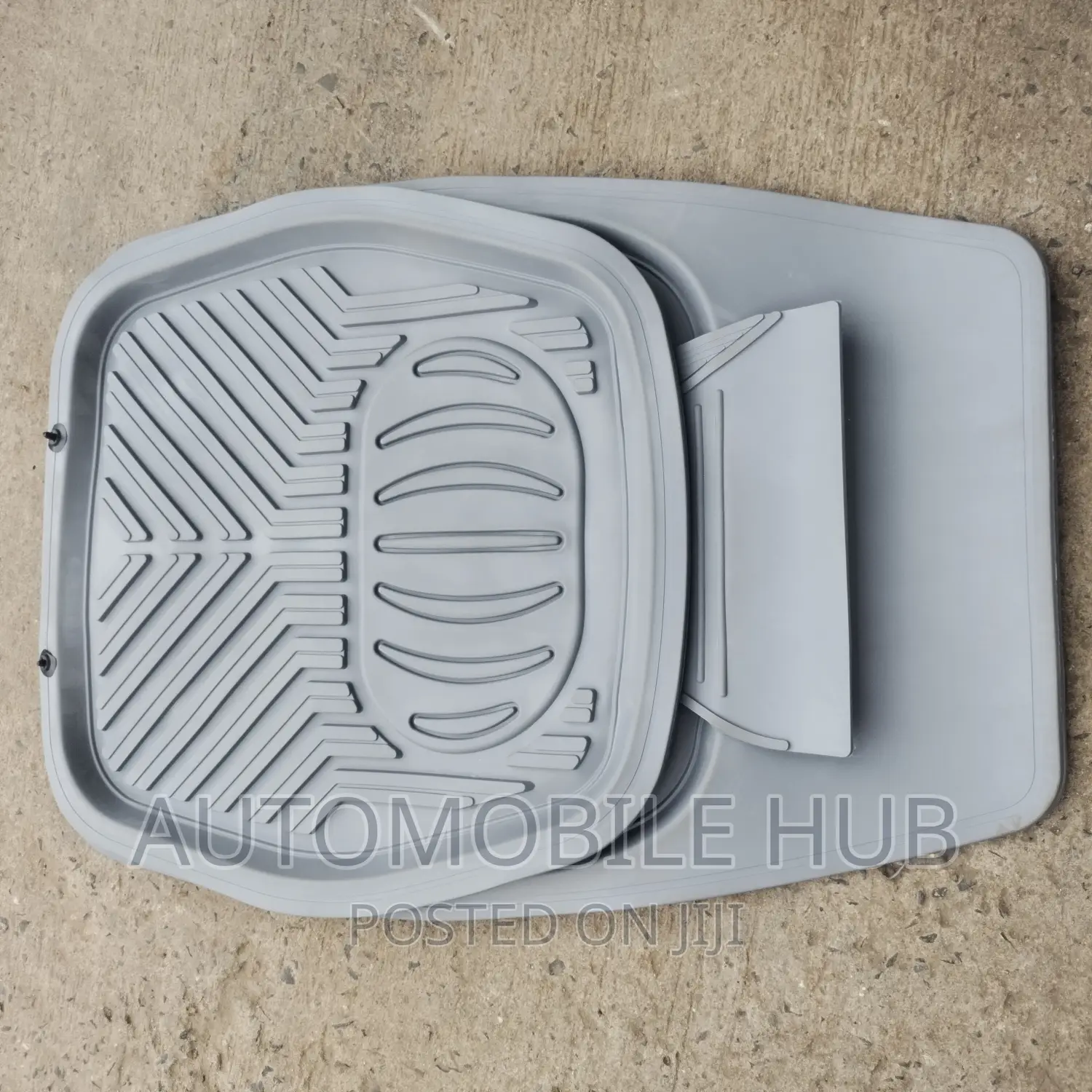 Banana 5pcs Rubber Floor Mats Grey