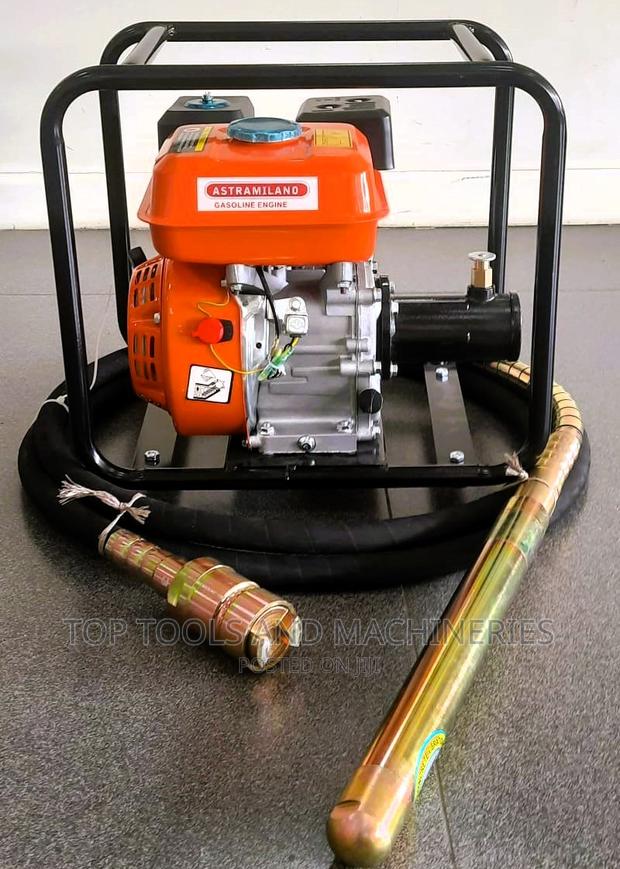 Astramilano Poker Vibrator With Shaft 45mm With 7.5hp Engine - main view